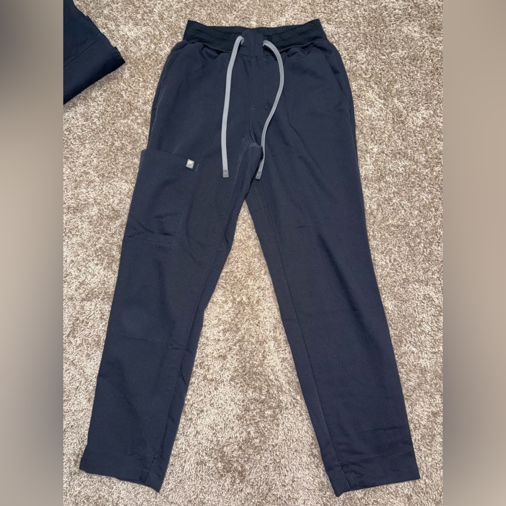 Fabletics Scrub Pants